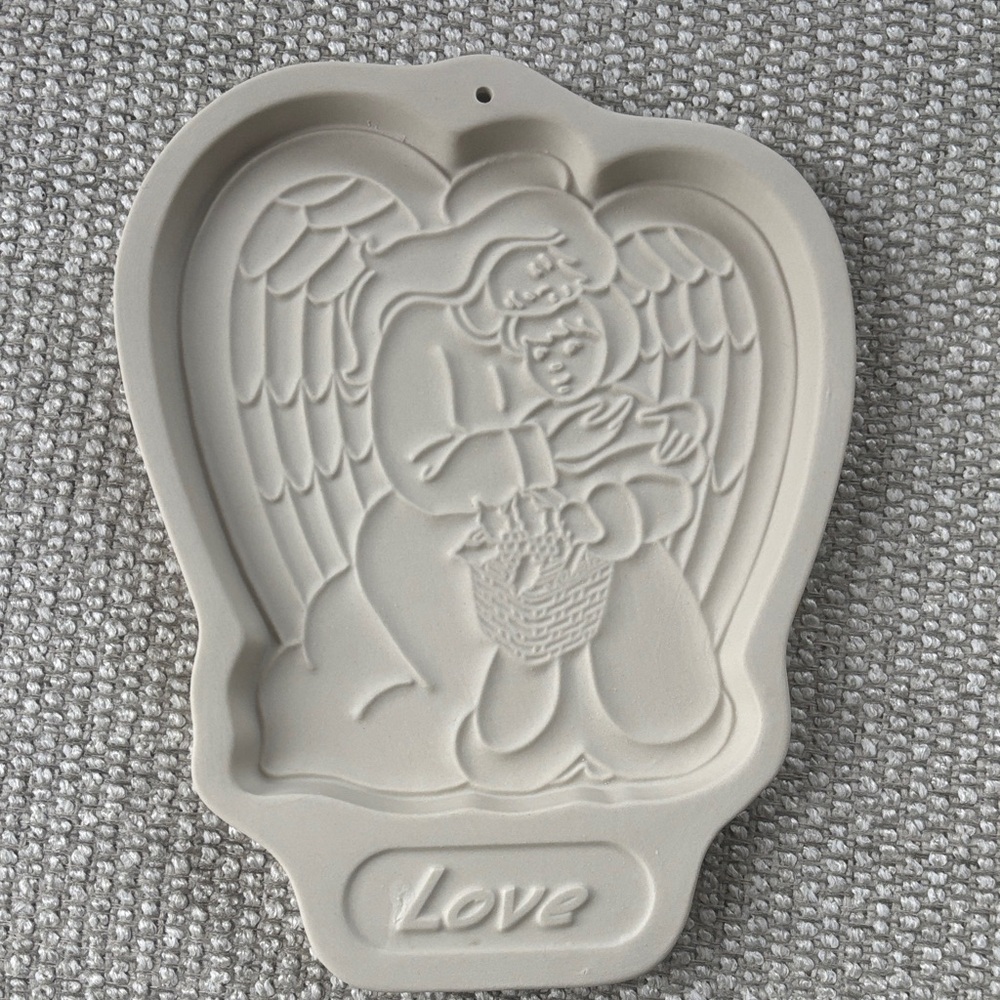 Longaberger Pottery Cookie Mold or Wall Plaque Love design